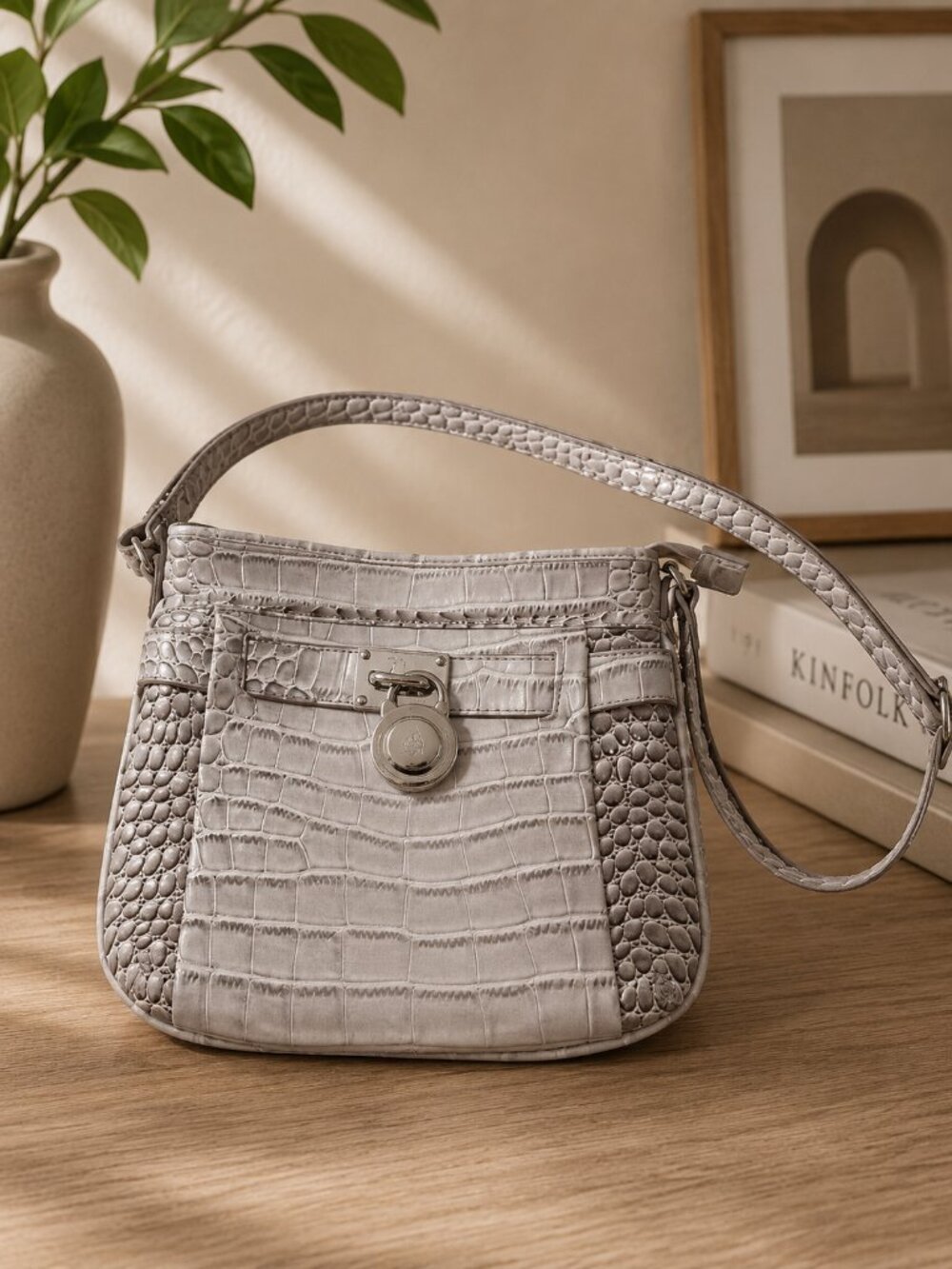Light Gray Croc-Embossed Crossbody Shoulder Bag